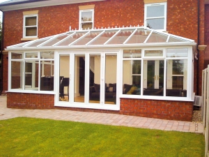 Aluminum-UPVC-Folding-Doors-Bi-Folding-Doors-for-Glass-House-with-Good-Air-Tightness-and-Water-Tightness-More-Design-Available